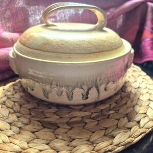 Large Vtg  Earthwear Golden Brown Pottery Dish/Bowl W/Lid Heavyweight